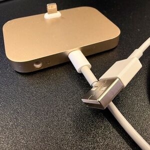 Rose Gold Apple Desktop Charging Dock and Audio Port for Lightning Port iPhone